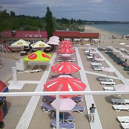 Malibu Beach Complex Odesa Exterior photo