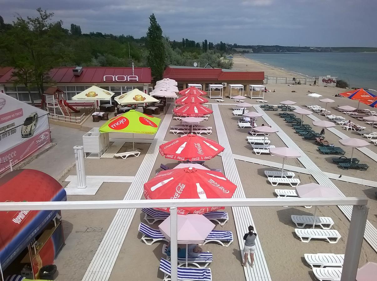Malibu Beach Complex Odesa Exterior photo